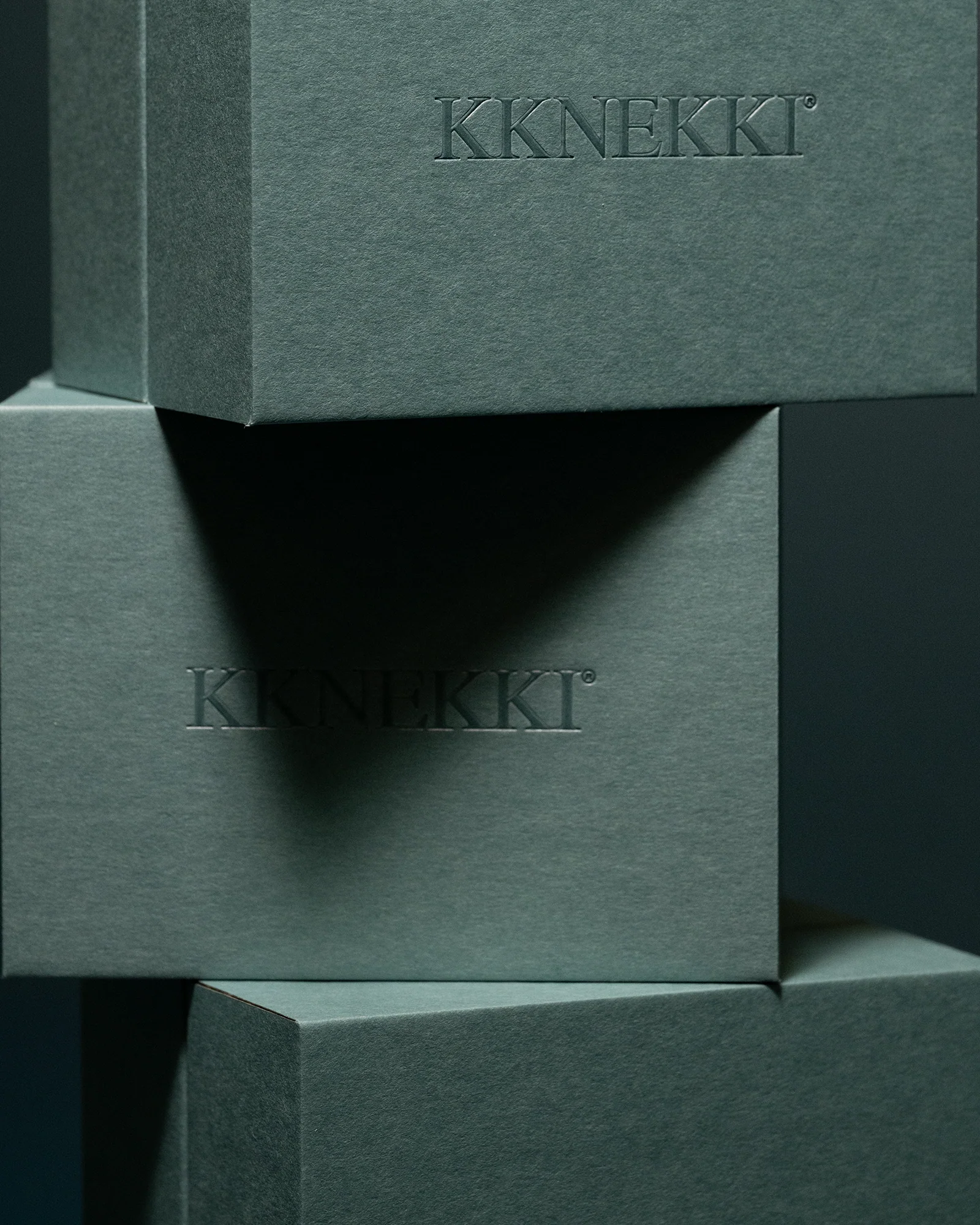 GIFTBOX • HOLDS 10 KKNEKKI - Image 2